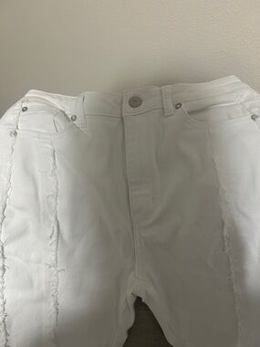 High-Rise White Frayed Seam Boot-Cut Jeans